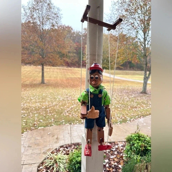 VTG RARE Handmade Pinocchio Beautiful Hand-carved Wooden Puppet Collectible - Picture 14 of 16